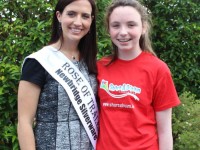 Colleen Whelan with currant Rose of Tralee Haley O'Sullivan from Texas. Photo by Dermot Crean.