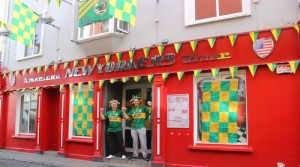 New Yorkers Gerald O'Shea and Mark O'Shea go all out in support of the Kerry teams. Photo by Dermot Crean