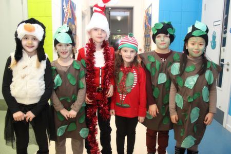 Pupils who performed in the Scoil Eoin Christmas concert were, from left: Miah Amborstora, Aoife Begley, Kay Mulcahy, Grace O'Connor, Dominick Ergardt and Layawe Yoyawueng. Photo by Gavin O'Connor. 