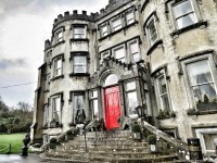 VIDEO: Ballyseede Castle Hotel Set To Feature In ‘Ghostcircle’ TV Show On Friday