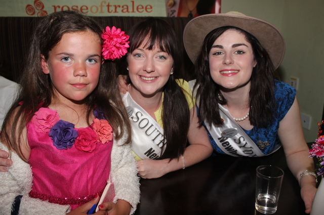 At the Rose singing in the Brogue in were, from left: Grace Reilly with South Australia Rose, Chelsea Thursby-Milovanovis and Sydney Rose,  Ciara Rafferty. Photo by Gavin O'Connor