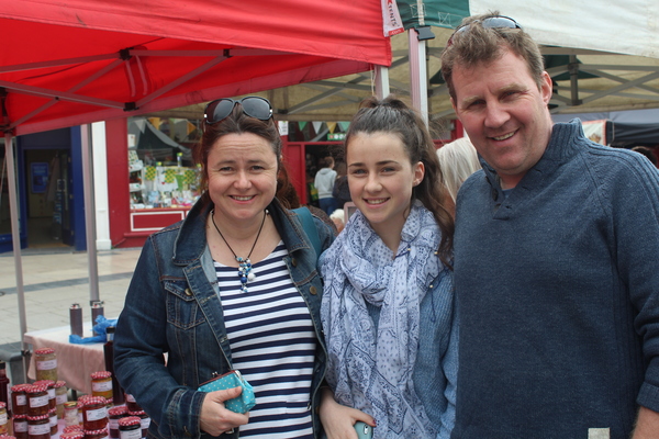 Enjoying Tralee Food Festival in town on Saturday were, from left: Grainne Shepherd, Iona O'Neil and Mike O'Neil. Photo by Gavin O'Connor. 