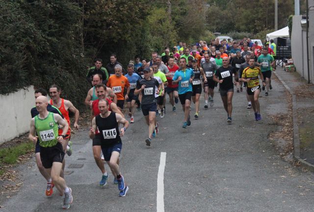 Runners taking off at the Churchill GAA 10k run on Sunday morning from the Oyster Tavern. Photo by Dermot Crean 