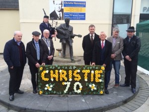 Laying a wreath to mark what would have been, Christie Hennessy's, 70th birthday were, from left: Ollie Ross, Michael Healy Rea, Mayor of Kerry, Pat McCarthy, Cllr Graham Spring, Cllr Sammy Locke, Jimmy Ross and Mark Leen. Photo by Gavin O'Connor. 