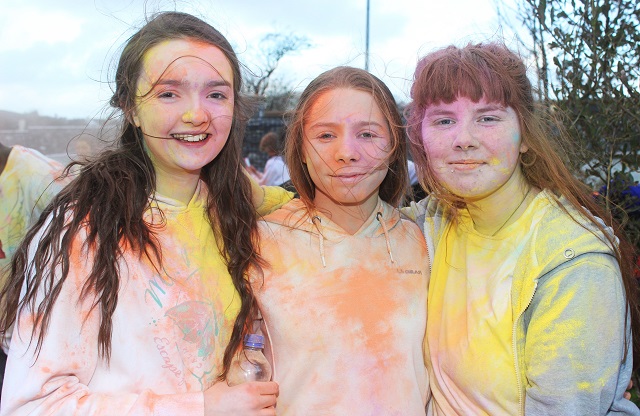 Mounthawk students taking part in the Colour Run. Photo by Gavin O'Connor.
