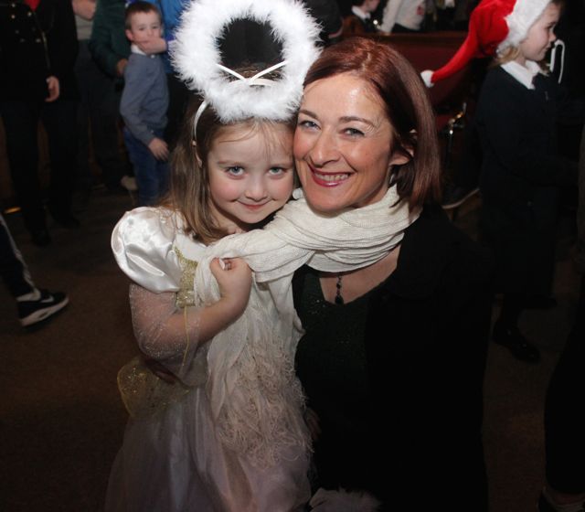 Olivia Crean and mom Deirdre Walsh at the Blennerville NS Christmas Concert on Tuesday night in St John's Church. Photo by Dermot Crean