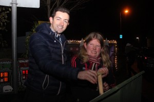 Kerry footballer, Aidan O'Mahony and Nicola Walsh switch on the Christmas Lights in Manor Village . Photo by Gavin O'Connor. 