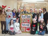 Scoil Eoin sixth class pupils who were Christmas caroling in Manor West on Wednesday afternoon. Photo by Gavin O'Connor.