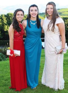 Aine O'Sullivan, Marie Lynch and Shauna Courtney at the Killarney Community College debs. Photo by Gavin O'Connor. 