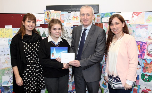 Caoimhe Shine of Coláiste Na Ríochta receiving her runner-up prize from Colm McEvoy of Kerry ETB. Also included is teacher Marianne Sugrue, and teaching assistant Siobhan Foley. Photo by Dermot Crean