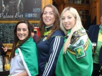 Jennifer Drumm, Bríghid-Íde Walsh and Kate O'Connor outside The Palace Bar on Sunday before the Kerry v Tyrone game. Photo by Dermot Crean