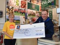 Catherine Healy from Enable Ireland Kerry Children’s Services with Declan McCann, Aldi Rathass, Tralee’s ‘Charity Champion’.