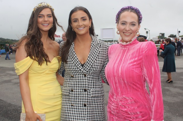 PHOTOS: All The Fashion From Listowel Races Ladies Day (Part 1)