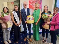 Caroline O'Regan (green dress) was the Best Dressed Lady winner at the Friends of UHK fundraising Night at the Dogs on Friday. Also included are, from left; Anne Ronan of Friends of UHK, Kerry Rose Kelsey McCarthy, Brian Kearney and Sharon Wilkie of Sam McCauleys Tralee (sponsors) and Anne Kelliher of Friends of UHK.