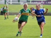 Niamh Carmody about to get a shot off despite the attention of Aisling Gilsenan. Photo by Dermot Crean