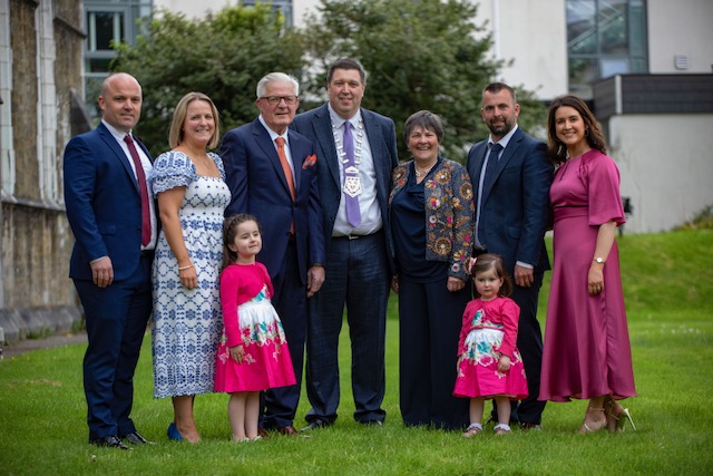 PHOTOS: Photographer Michelle Honoured With Civic Reception