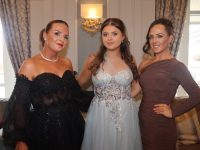 Edel Lawlor, Shona O'Sullivan and Clodagh O'Sullivan at the Network Ireland Kerry Businesswomen Of The Year Awards at The Rose Hotel on Friday night. Photo by Dermot Crean