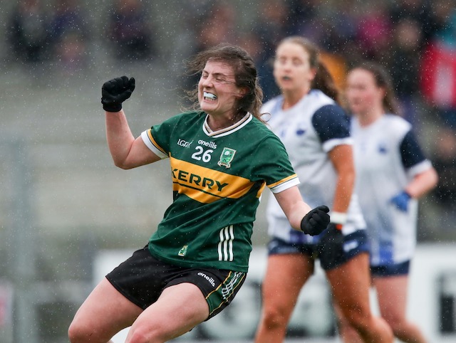 PHOTOS/REPORT: Emphatic Win For Kerry As They Secure Quarter-Final Place