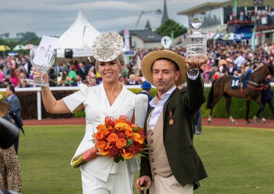 Carly And Seán Win Top Prizes At Lee Strand Best Dressed Day